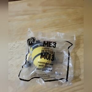 MCDONALDS HAPPY MEAL DESPICABLE ME 3 PUMPING IRON MINION Sealed